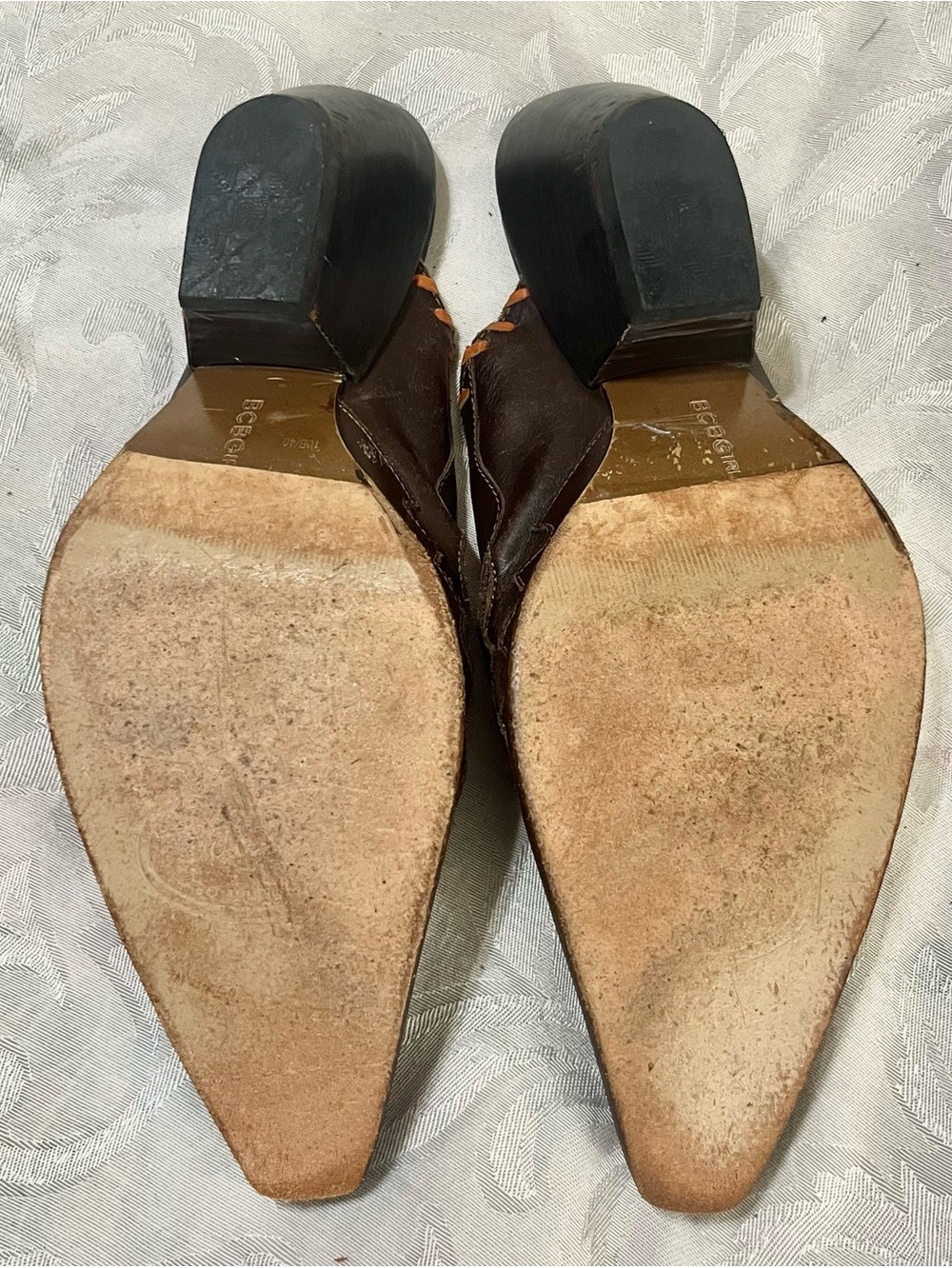 BCBGgirls Vintage Western Mules Brown Leather w/ Turquoise Floral Inlay Sz 10.5 - Picture 7 of 8